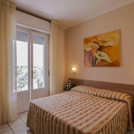 Riviera Blu 3* Tirrenia