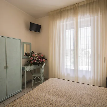 Riviera Blu Hotel 3*